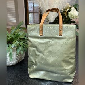 Louis Vuitton vernis tote